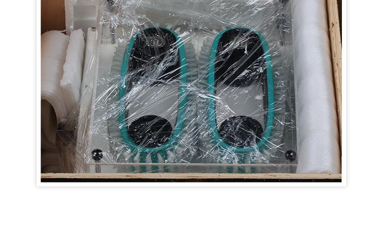 履帶式屏蔽線分線機(jī)_13.jpg 履帶式屏蔽線分線機(jī)_13.jpg